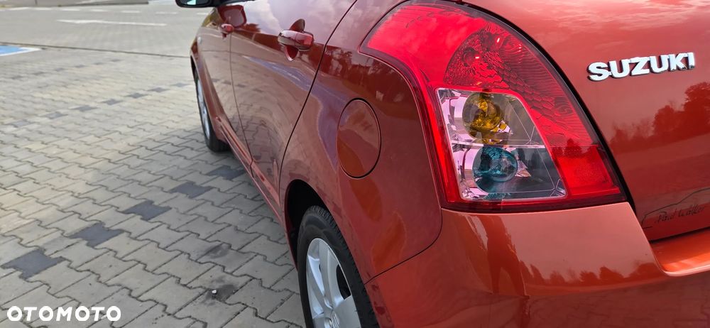 Suzuki Swift 1.3 Limited 25 - 20