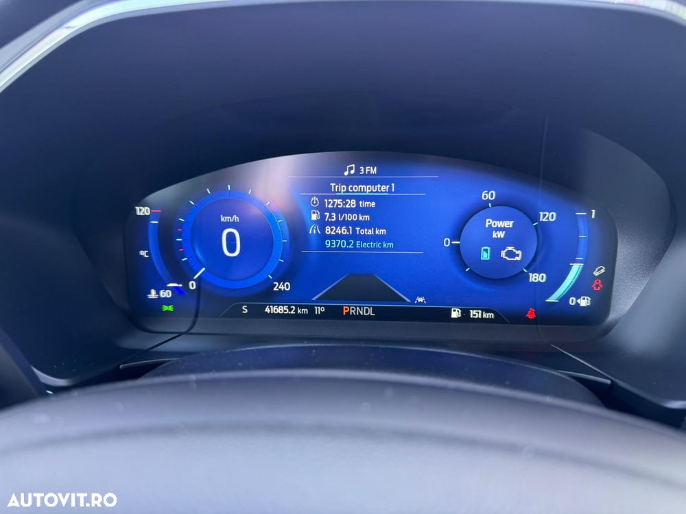 Ford Kuga 2.5 Duratec FHEV AWD Vignale - 27