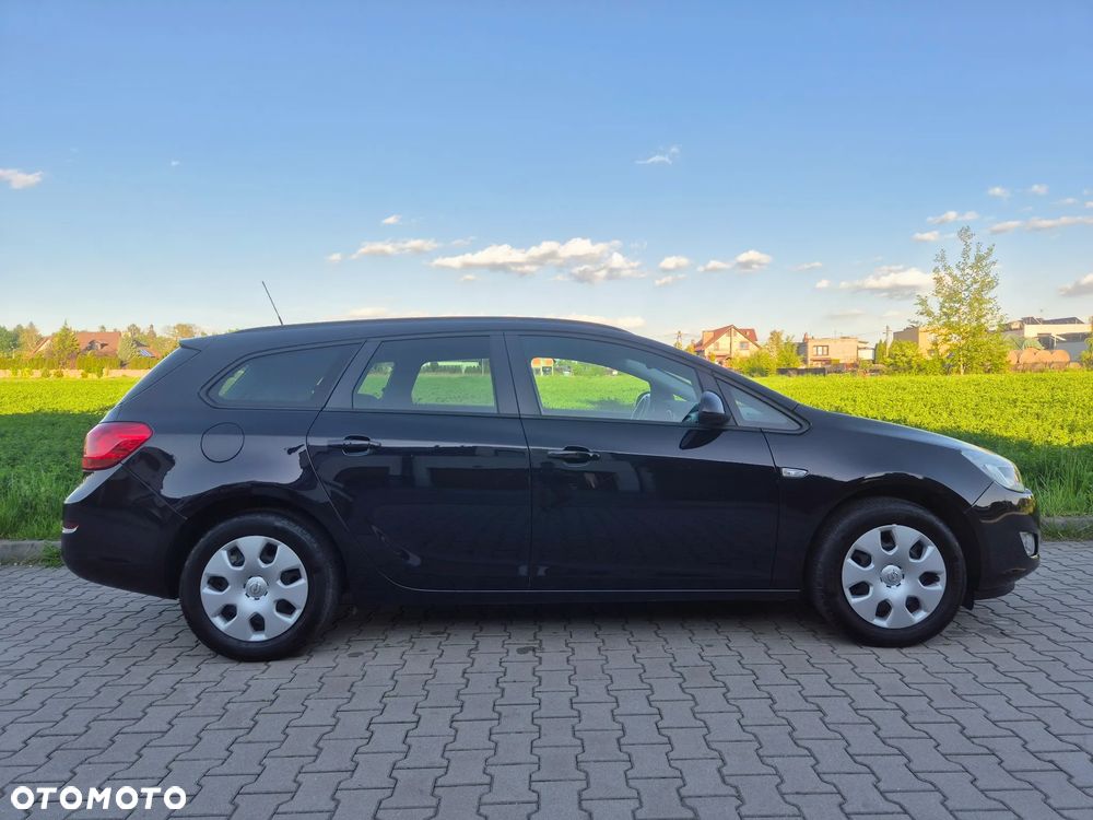 Opel Astra 1.4 ecoFLEX - 2