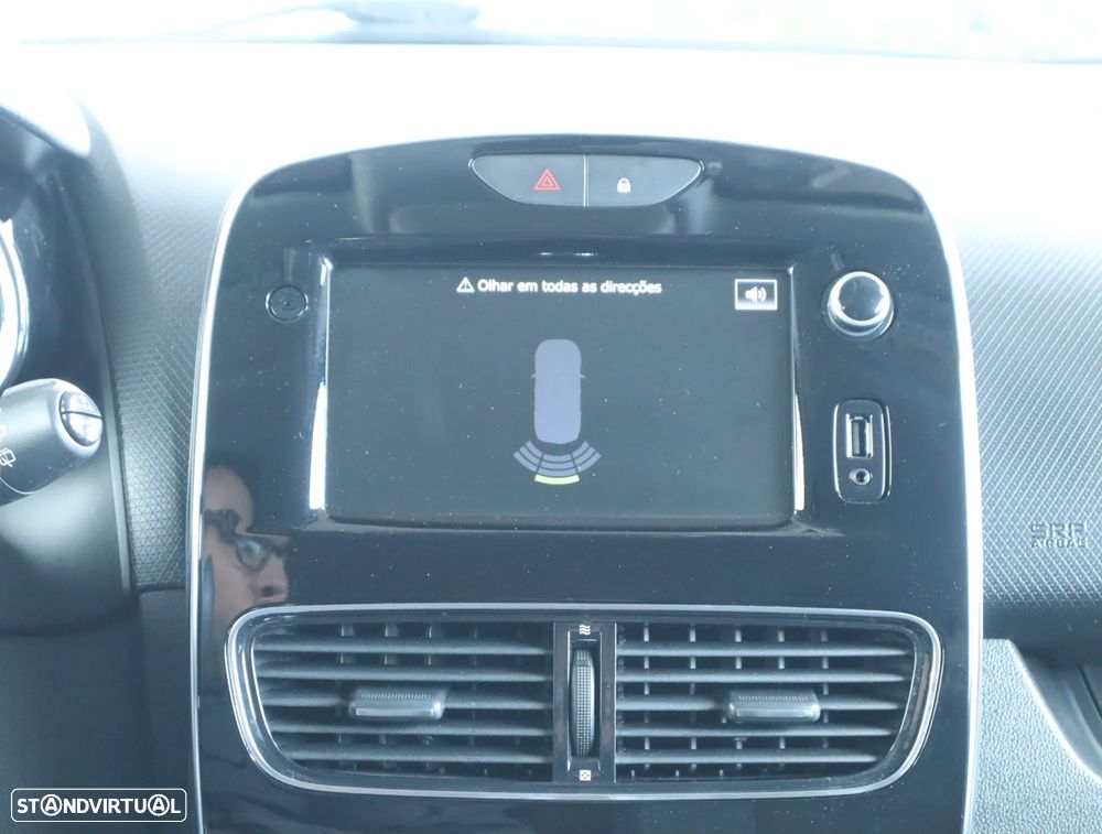 Renault Clio 0.9 TCe Limited Bi-Fuel - 37