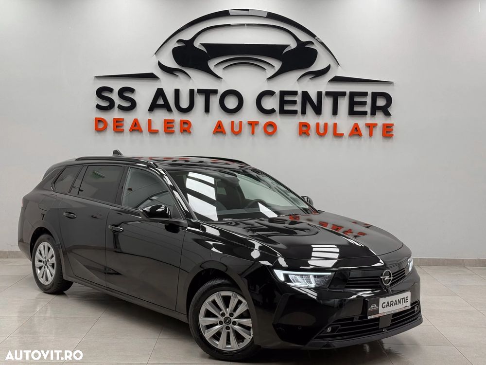 Opel Astra Sports Tourer 1.2 Turbo Enjoy - 1