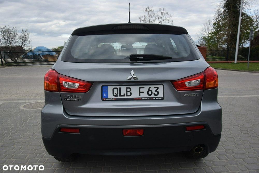 Mitsubishi ASX - 13