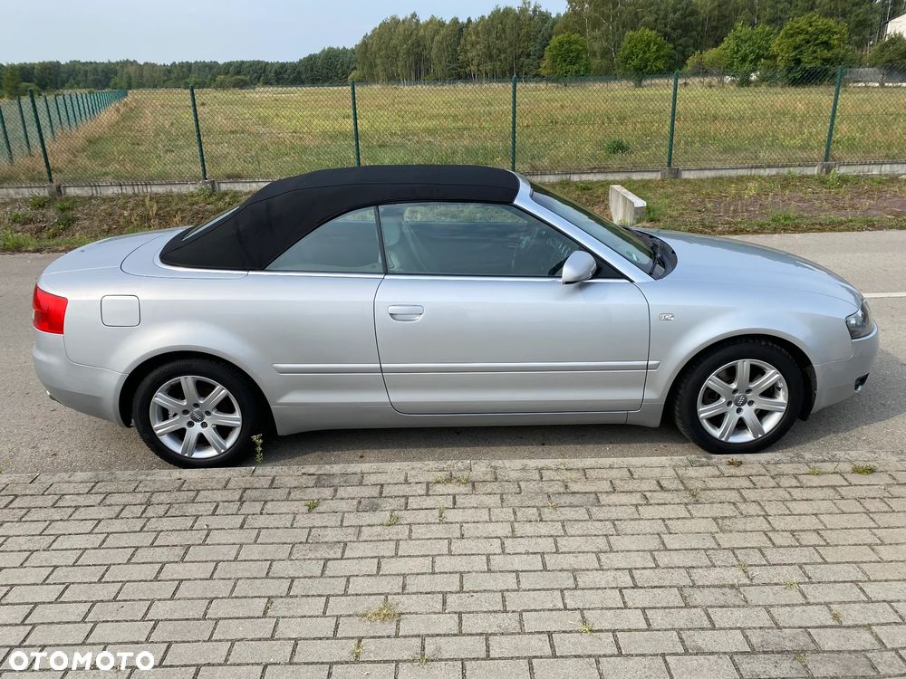 Audi A4 Cabrio 1.8 T quattro - 8