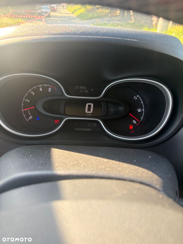 Opel Vivaro L2H1 2.9t Elegance - 7