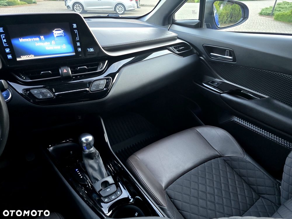 Toyota C-HR - 24