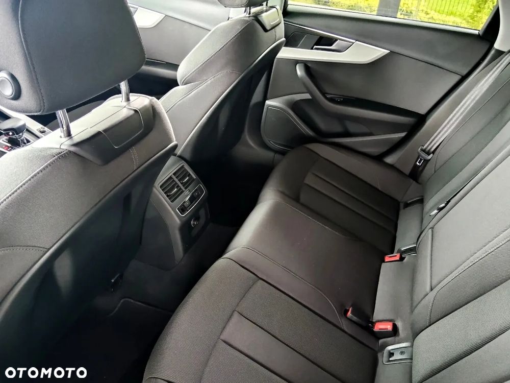 Audi A4 Avant 35 TDI S tronic - 18