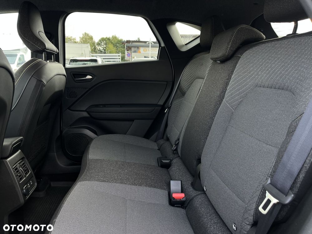 Renault Captur - 16