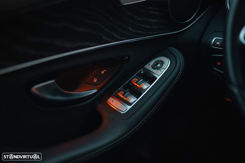 Mercedes-Benz C 300 de Avantgarde - 12