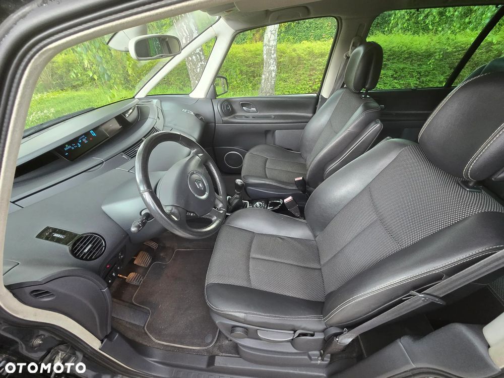 Renault Grand Espace 2.0 dCi FAP Privilege - 16