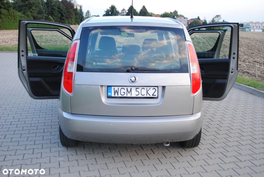 Skoda Roomster 1.4 16V Elegance - 21