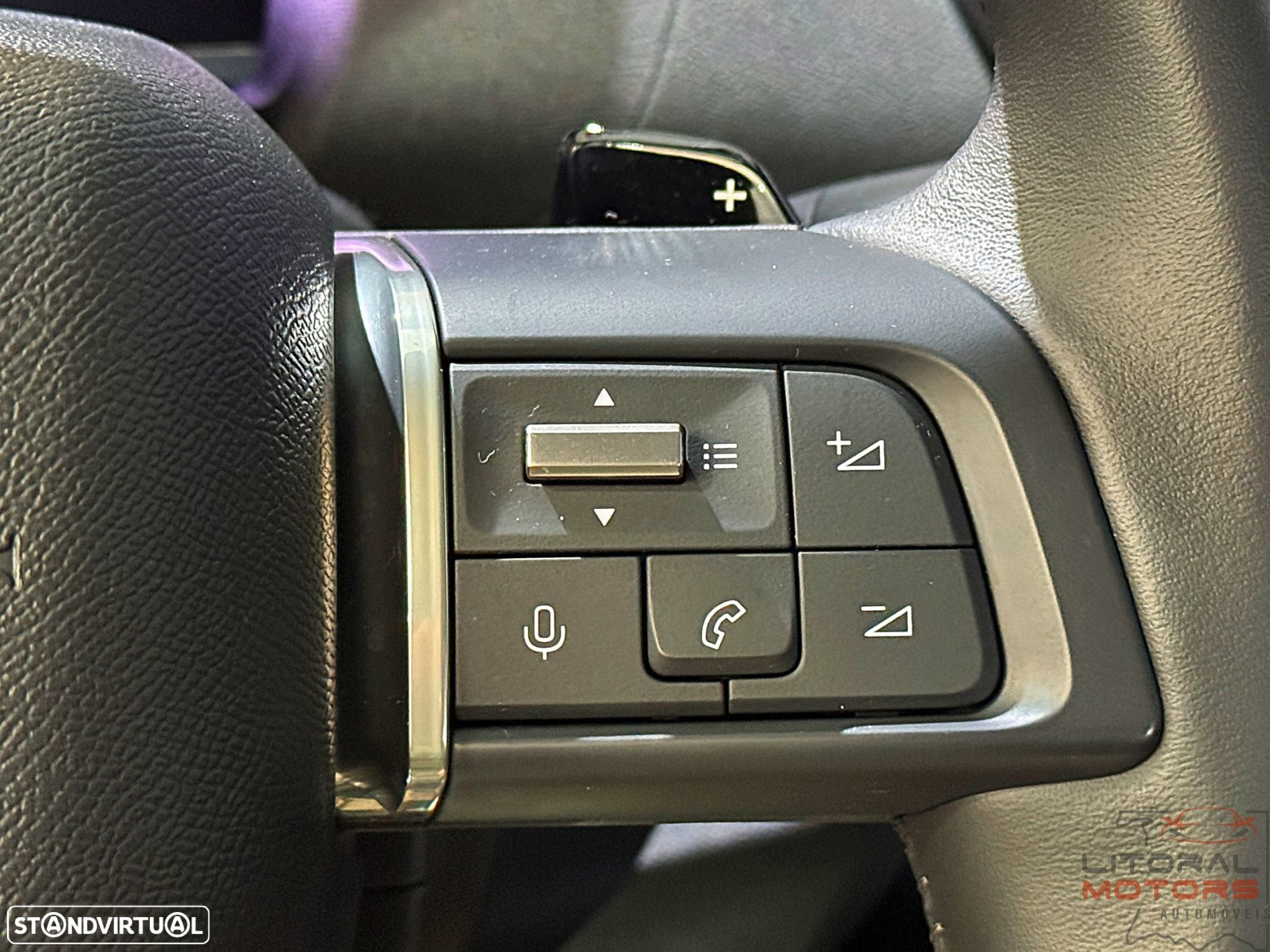 Citroën C4 X 1.2 PureTech Shine EAT8 - 24