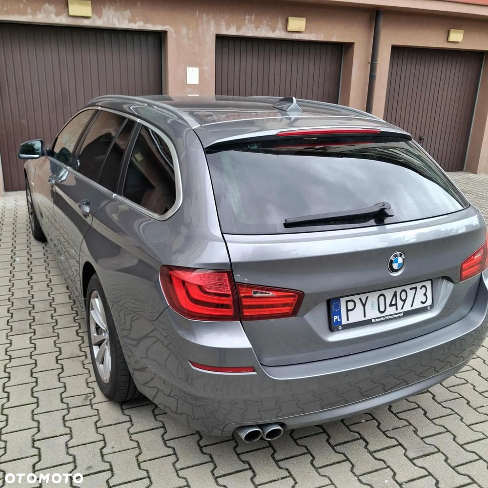 BMW Seria 5 520d Touring - 1