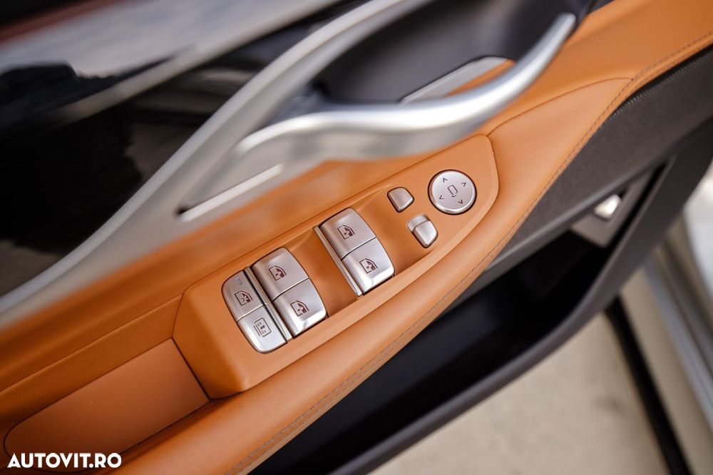 BMW Seria 7 745e AT PHEV - 34