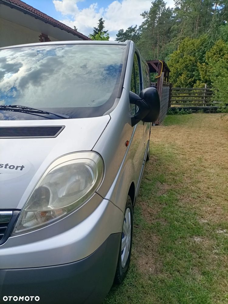 Opel Vivaro - 19