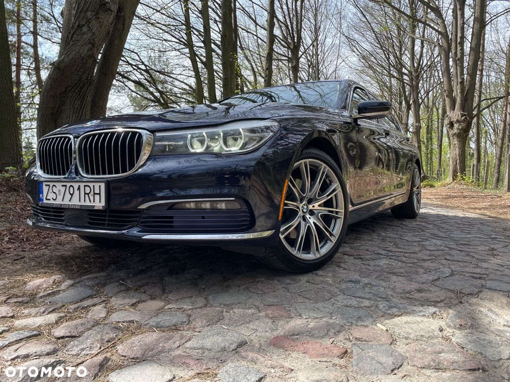BMW Seria 7 740Li