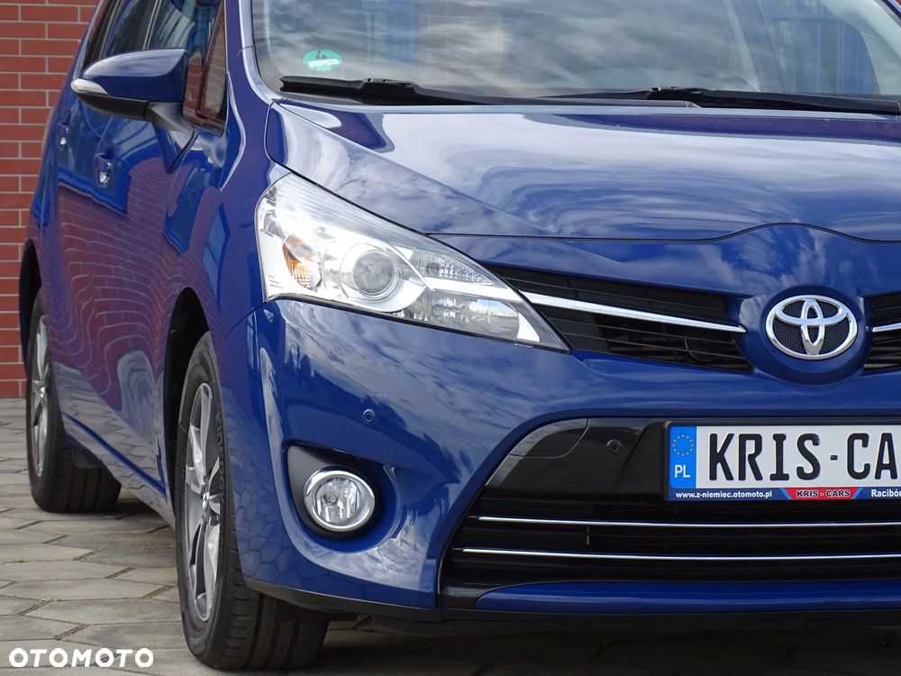 Toyota Verso 1.6 D-4D Prestige - 13