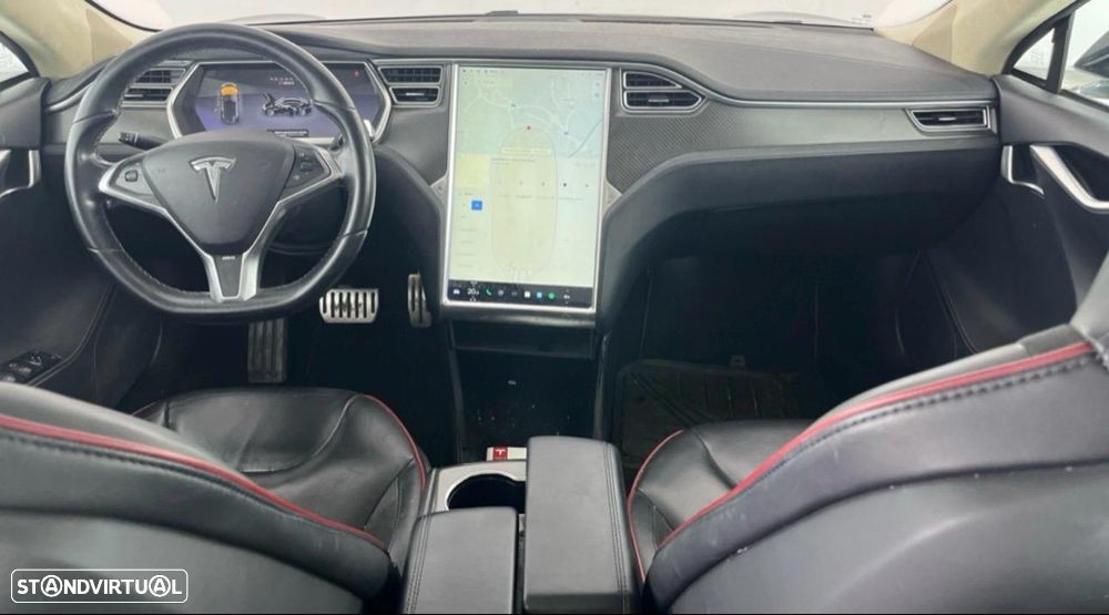 Tesla Model S 85 - 13