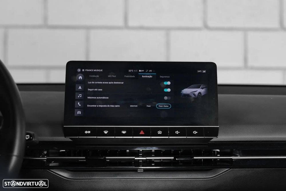 MG MG4 77 kWh Extended Range Luxury - 39