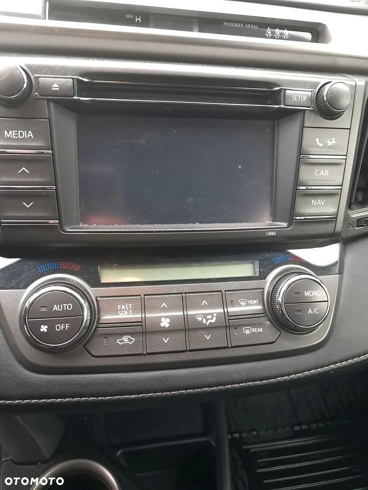 Toyota RAV4 - 7