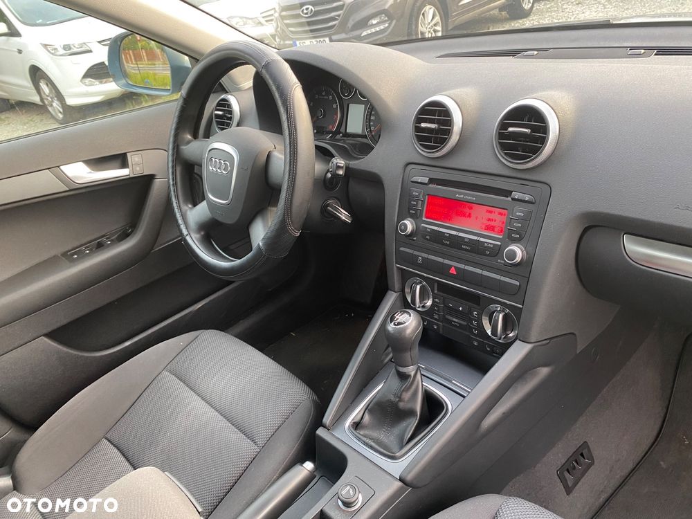 Audi A3 Sportback 1.6 S line Sportpaket (plus) - 21