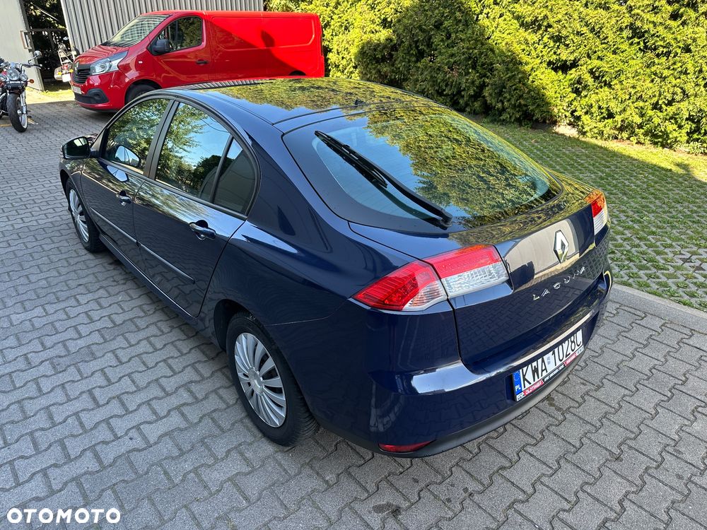 Renault Laguna 1.6 16V 110 Expression - 8
