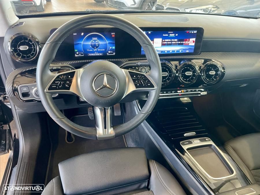 Mercedes-Benz A 250 e - 11