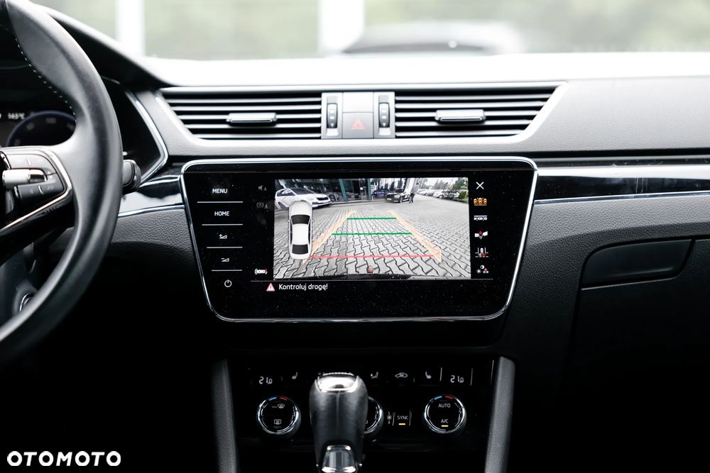 Skoda Superb 2.0 TDI SCR L&K DSG - 20