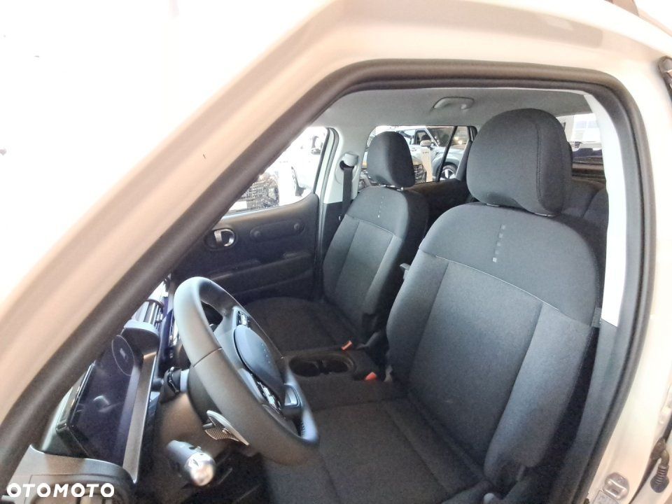 Hyundai Inster - 9