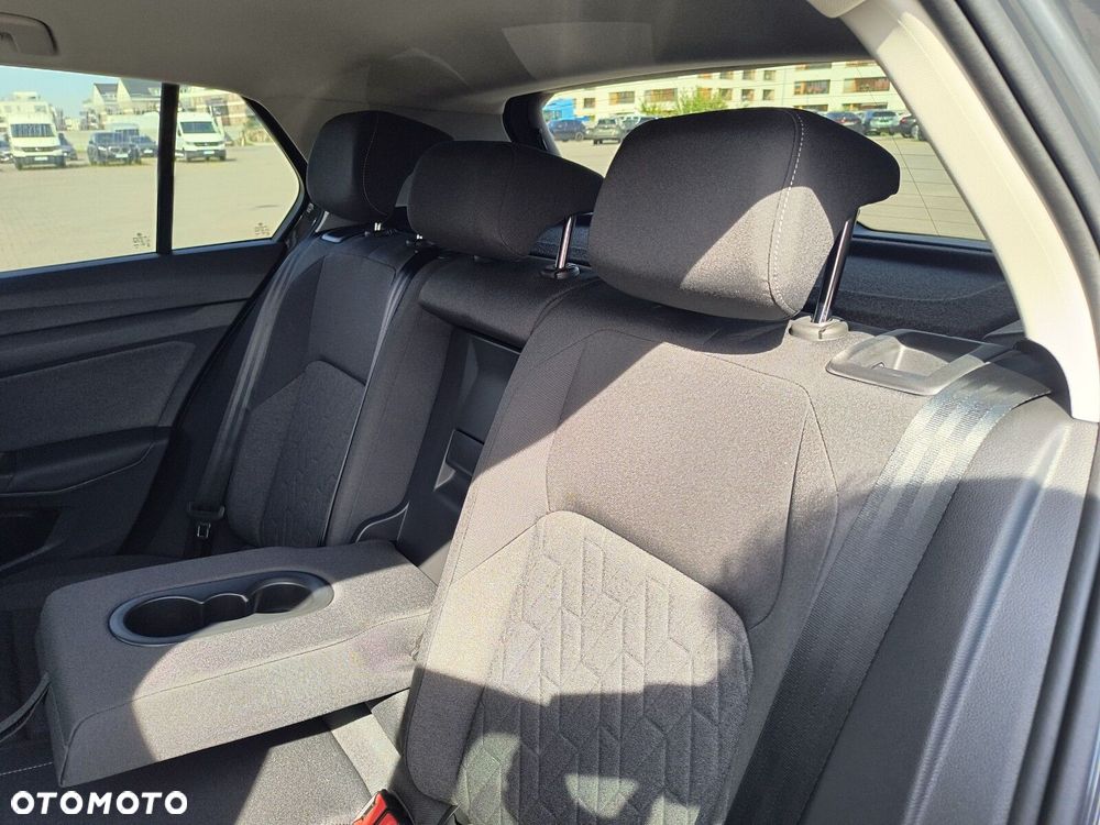 Volkswagen Golf - 16