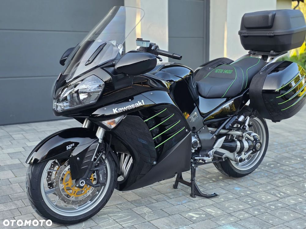Kawasaki GTR - 26
