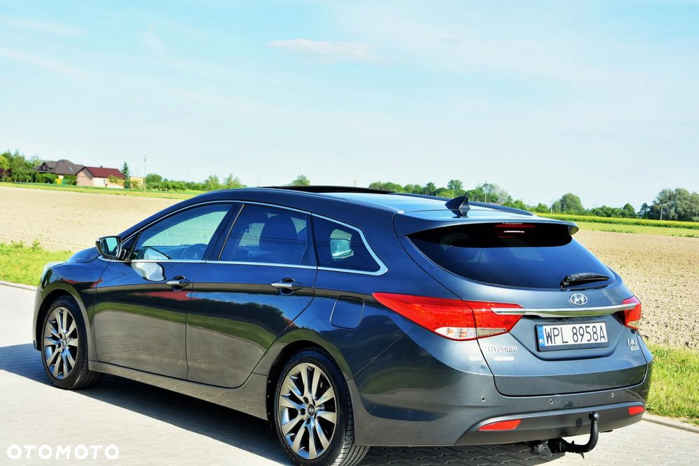 Hyundai i40 1.7 CRDi Comfort + - 7