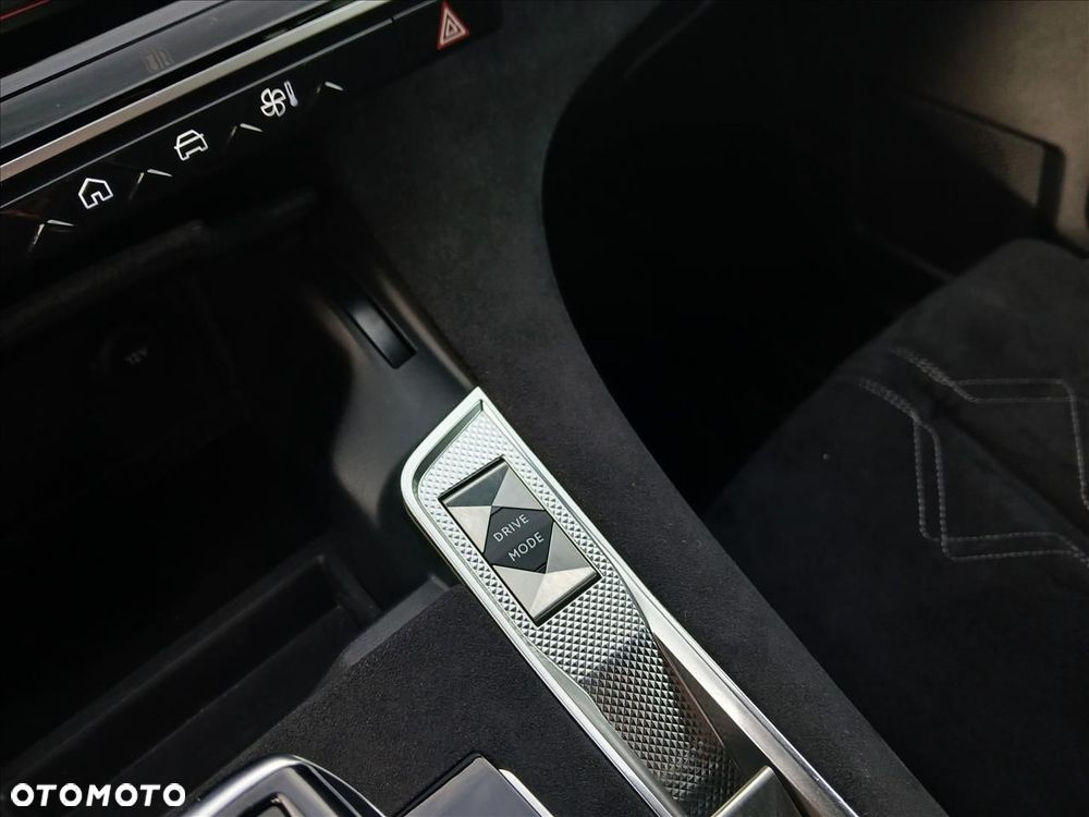 DS Automobiles DS 7 - 23