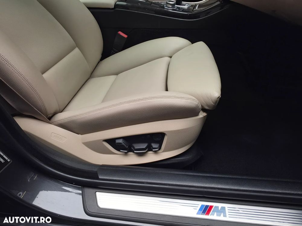 BMW Seria 5 520d Sport-Aut. - 24