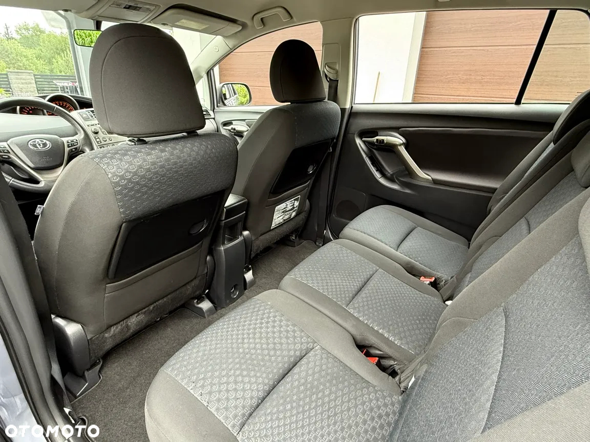 Toyota Verso 1.8 Edition - 16