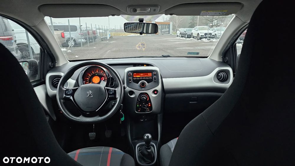 Peugeot 108 - 14