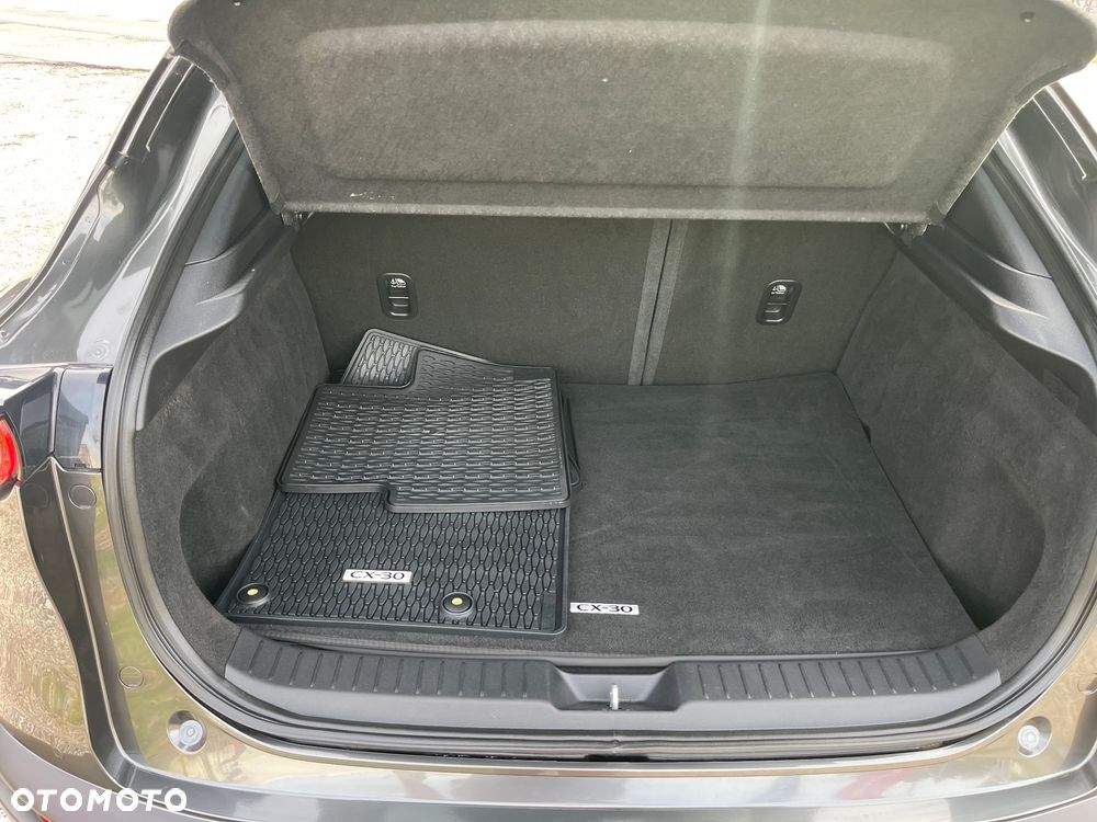 Mazda CX-30 e-SKYACTIV-G 2.0 M HYBRID 150 DRIVE - 27