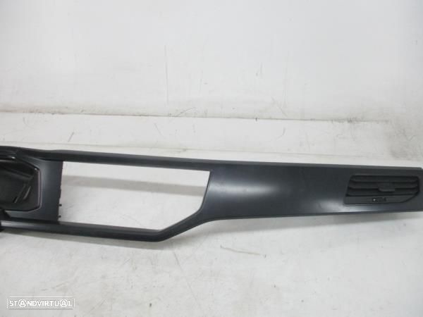 Moldura / Mascara Quadrante Volkswagen Polo (Aw1, Bz1) - 3