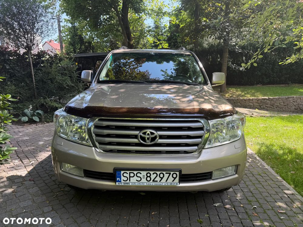 Toyota Land Cruiser - 9