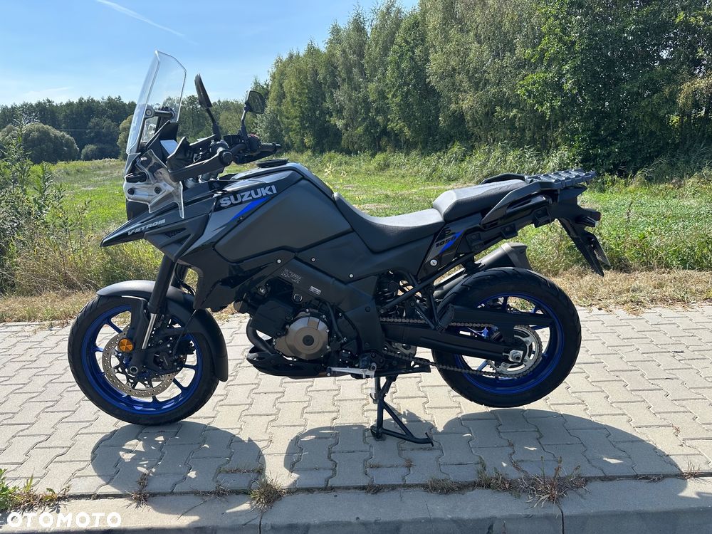 Suzuki DL - 3