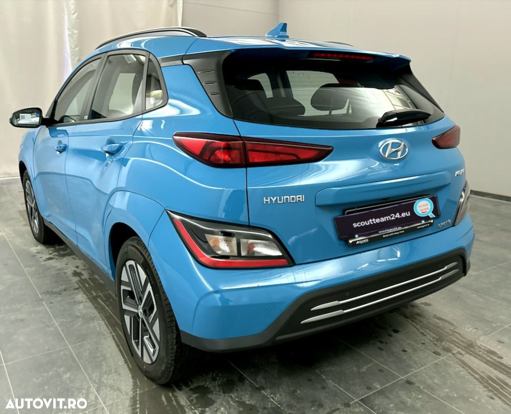 Hyundai KONA - 3