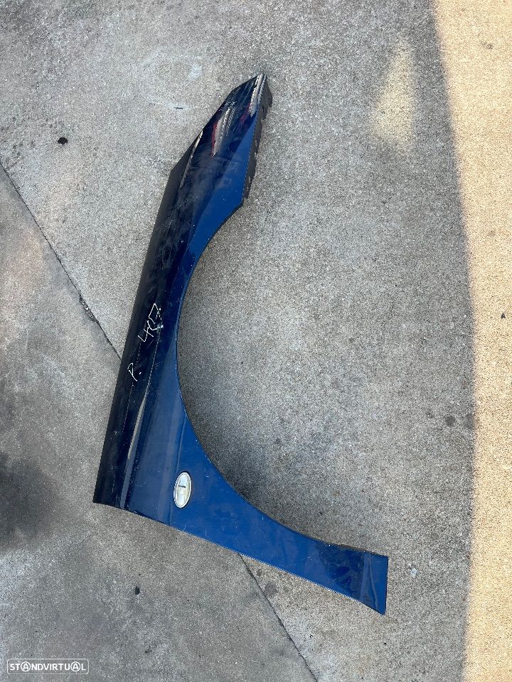 Guarda-lamas direito Peugeot 407 - 1