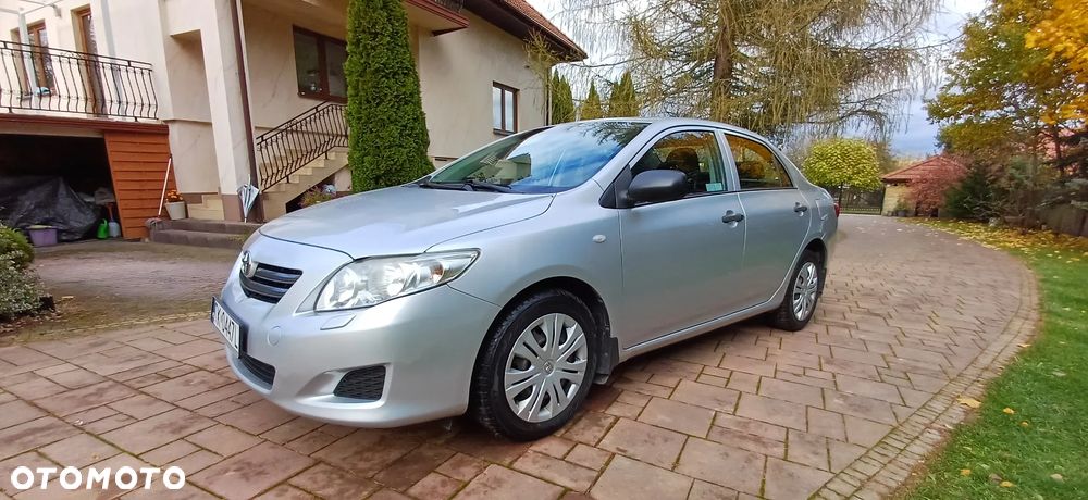 Toyota Corolla 1.6 VVT-i Premium Start - 23