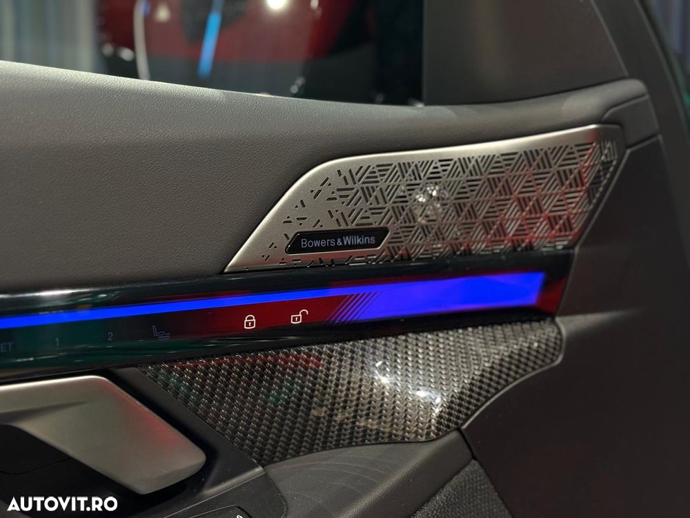 BMW M5 xDrive AT PHEV - 19