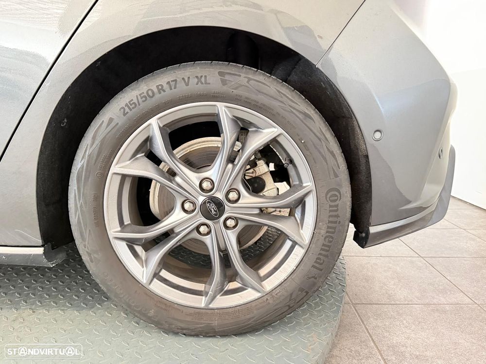 Ford Focus SW 1.0 EcoBoost MHEV ST-Line X - 22