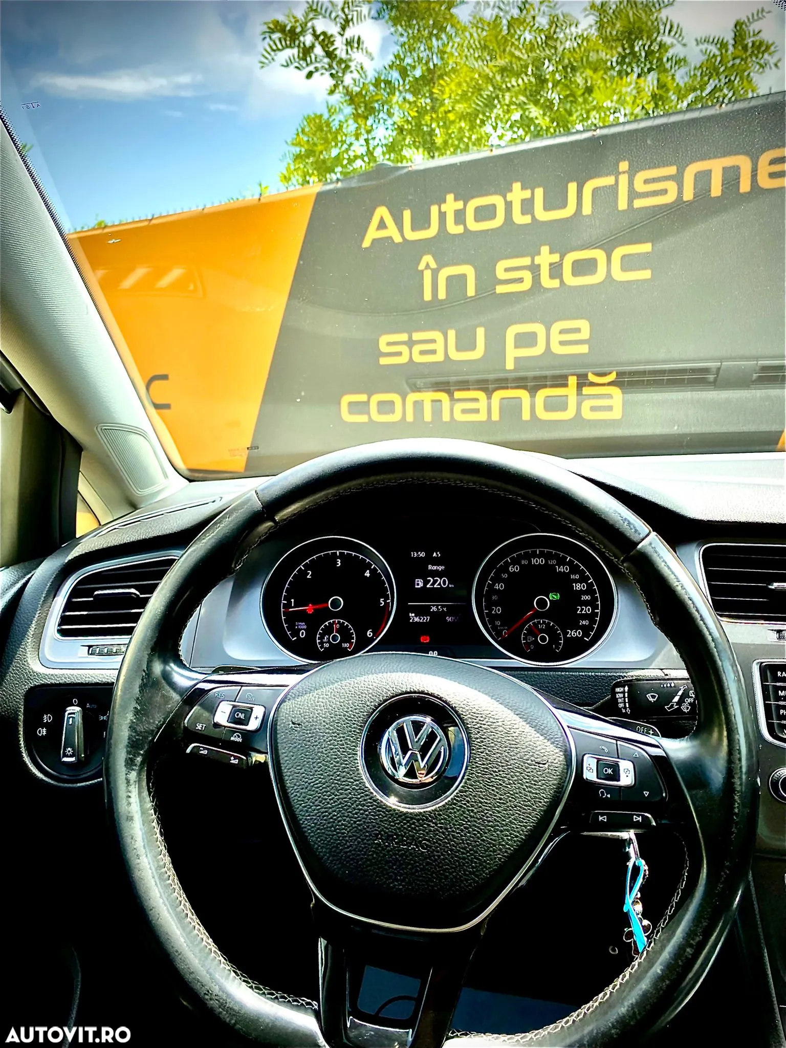 Volkswagen Golf - 3