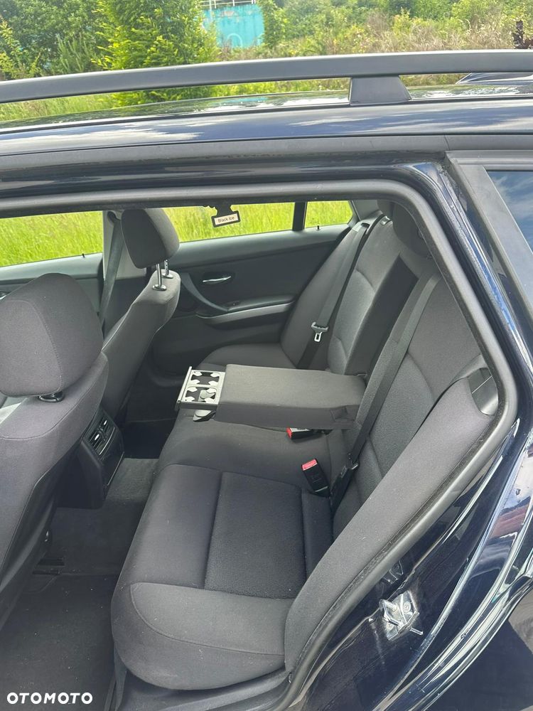 BMW Seria 3 320d - 8