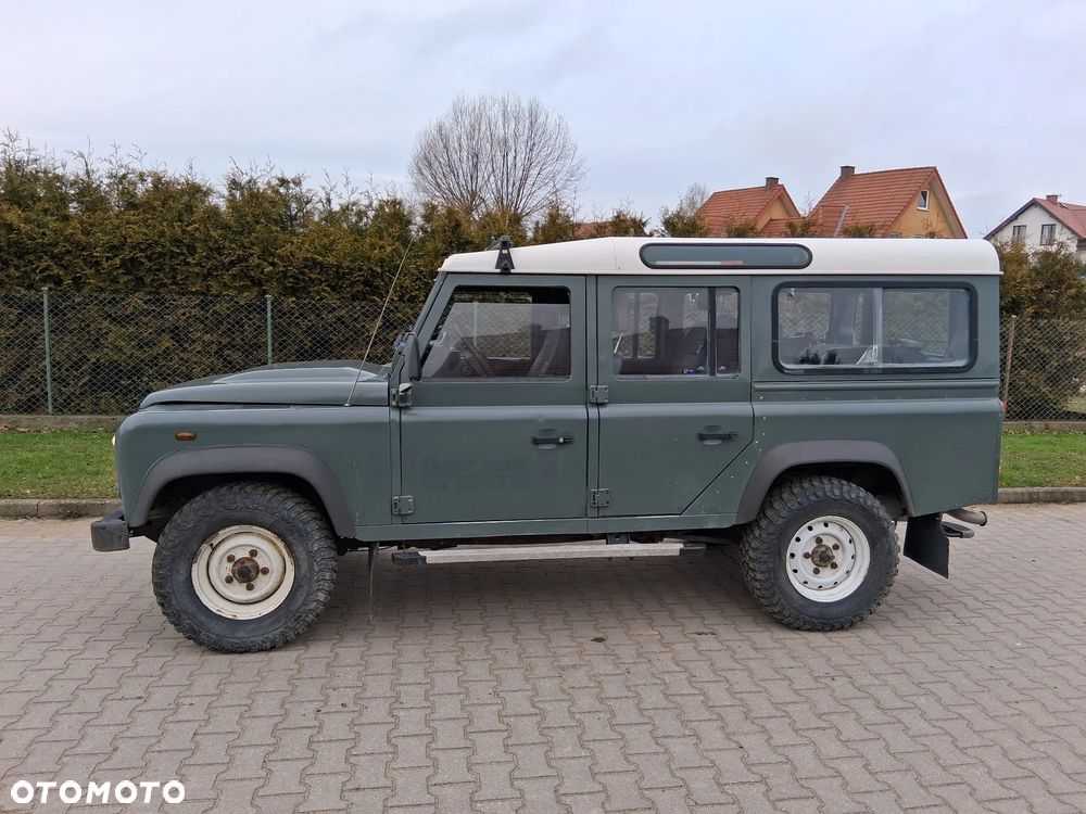 Land Rover Defender 2.4 TD4 SE - 3
