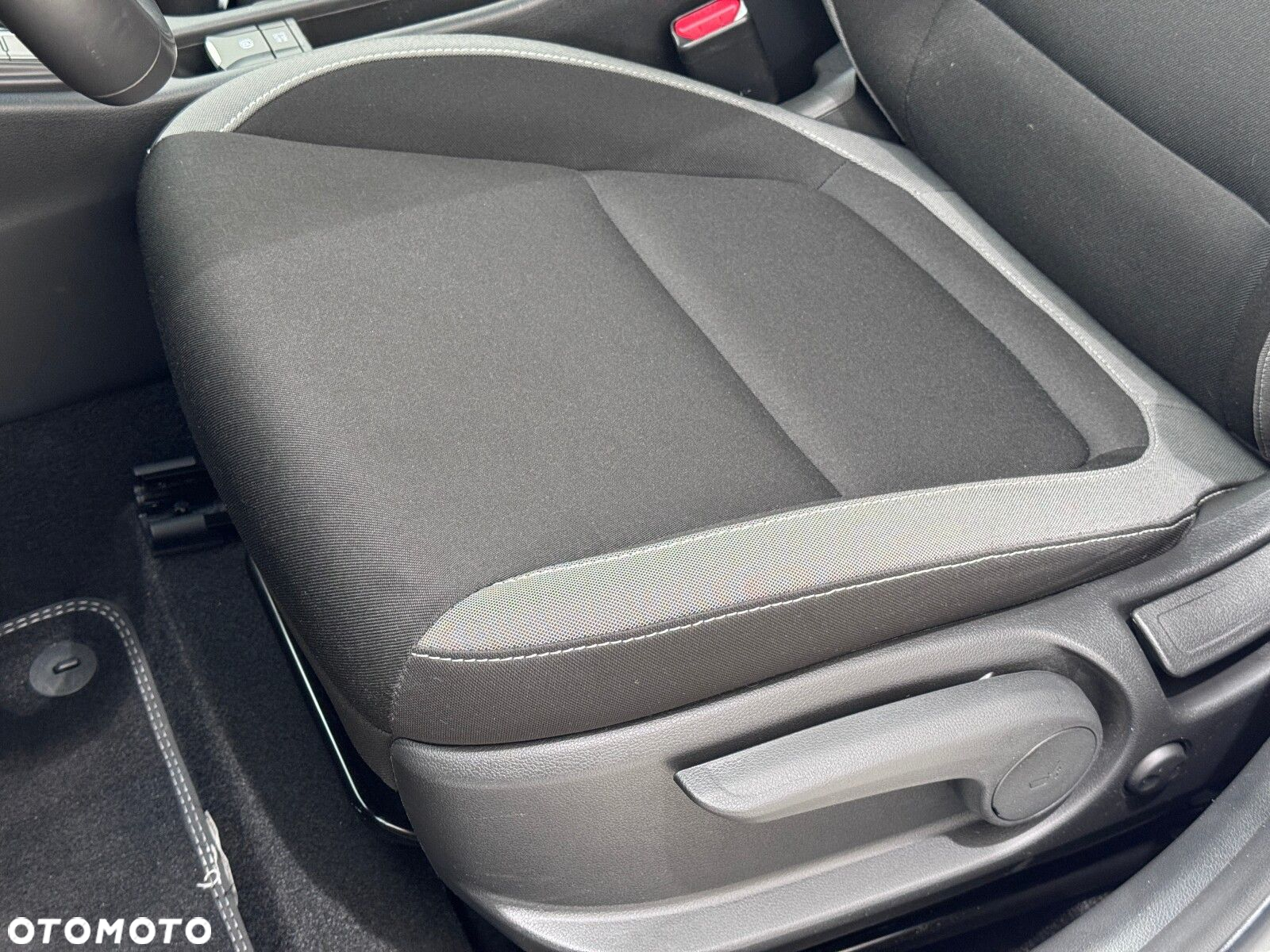 Hyundai Kona - 10