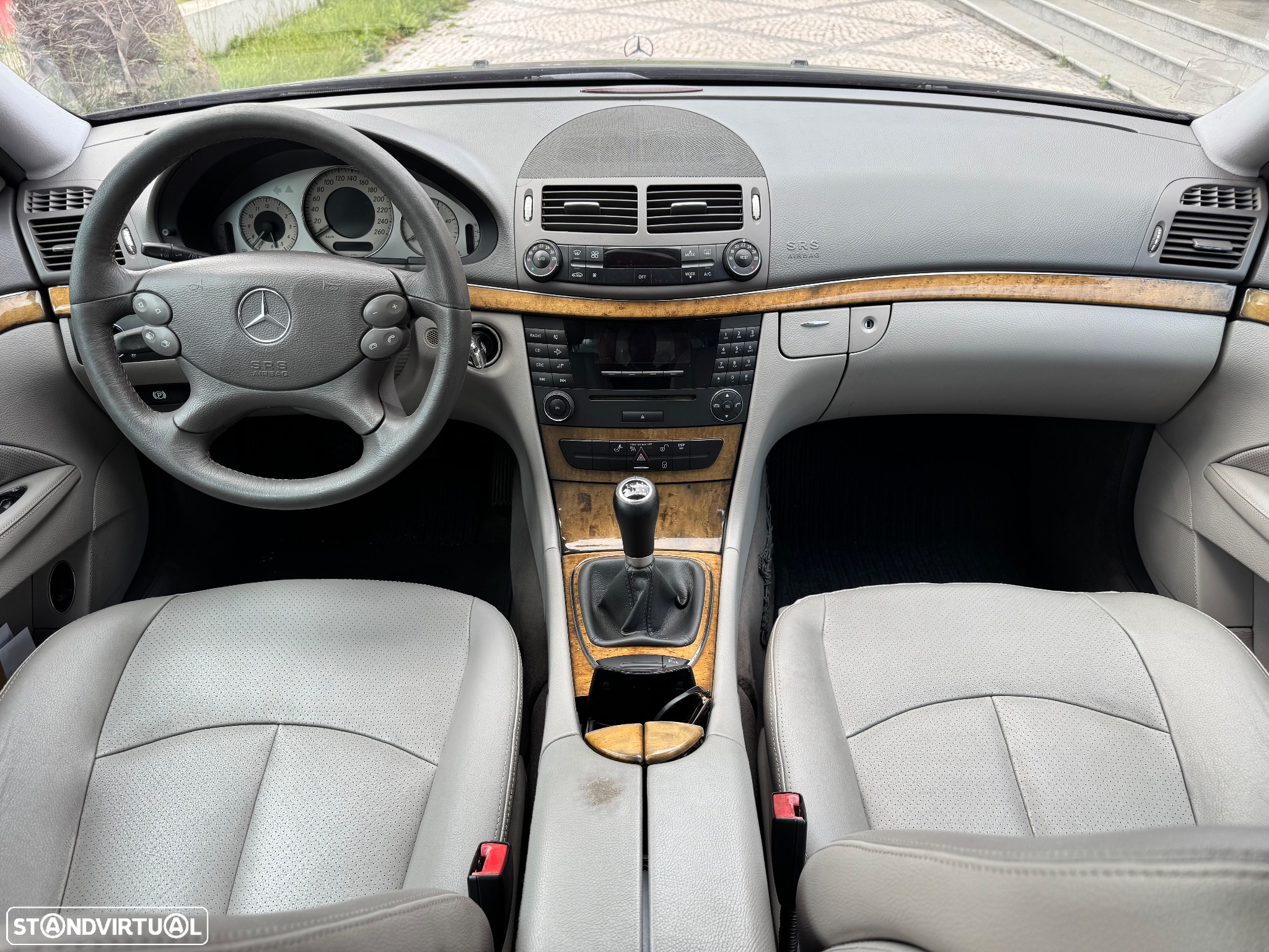 Mercedes-Benz E 220 CDi Avantgarde - 7