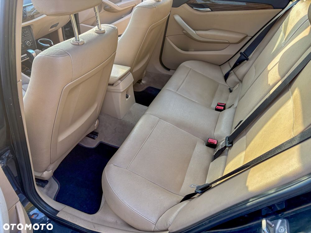 BMW X1 xDrive23d - 10